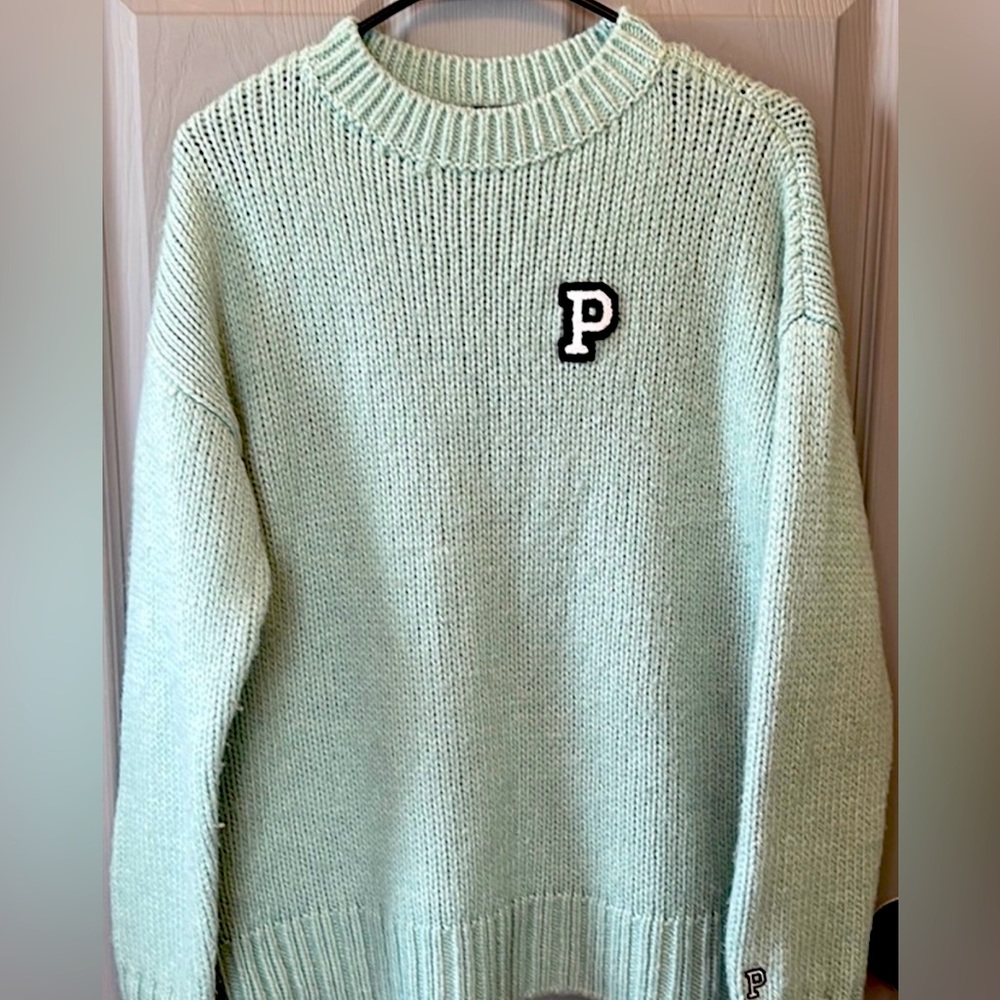 PINK Victoria’s Secret Oversized Sweater Size XS